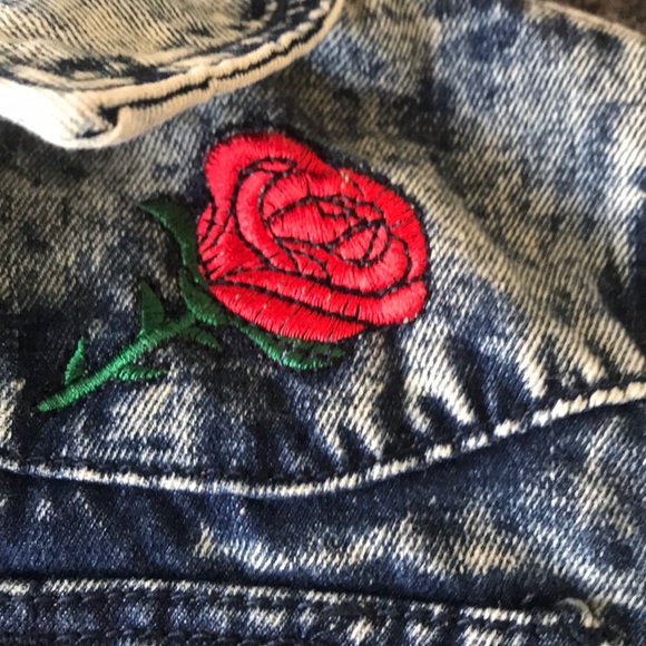 Jean jacket - Picture 3 of 4